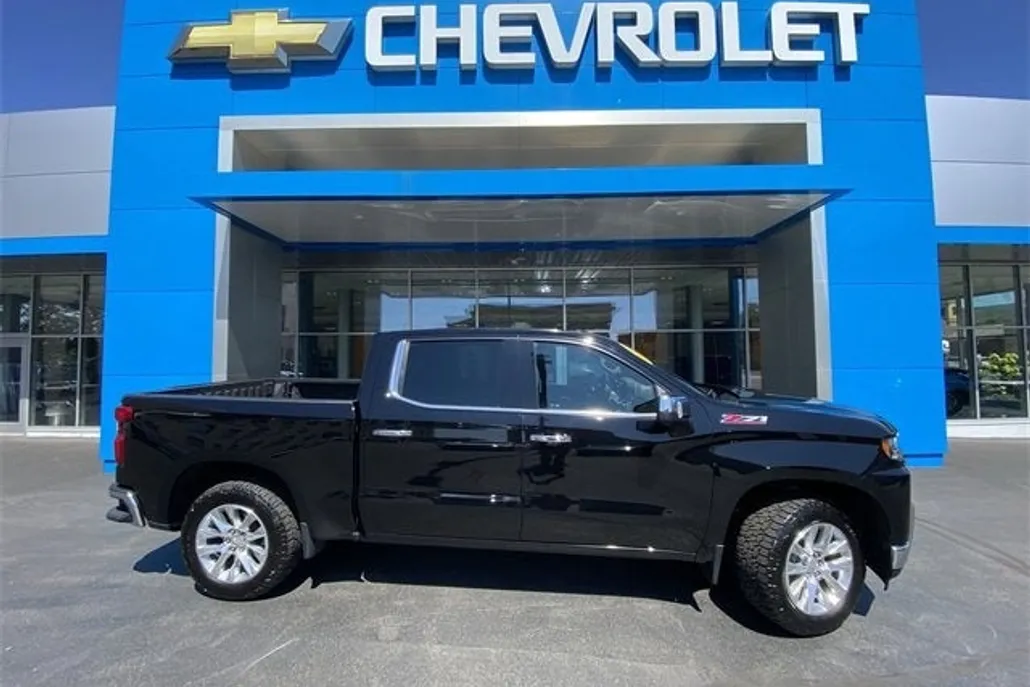 2022 Chevrolet Silverado 1500 LTZ photo 1