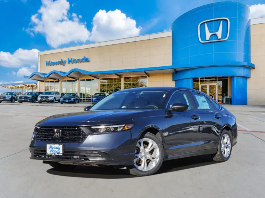 2025 Honda Accord LX photo 1