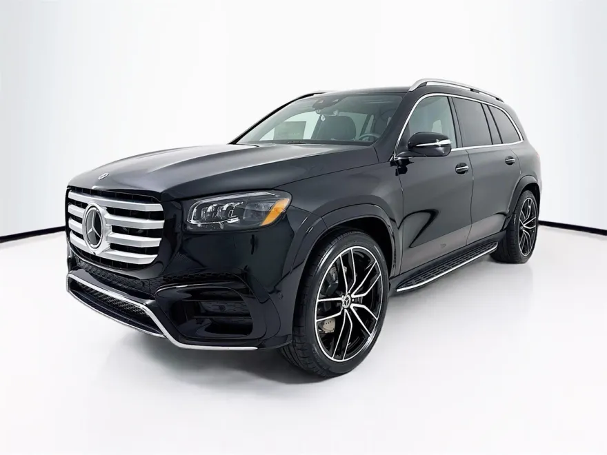2026 Mercedes Benz GLS 580 4MATIC photo 1