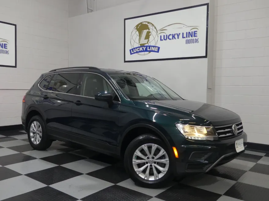 2019 Volkswagen Tiguan SE photo 1