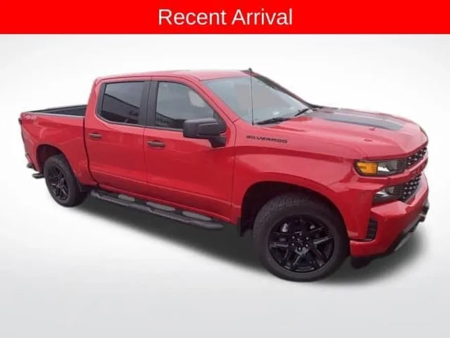 2021 Chevrolet Silverado 1500 Custom photo 1