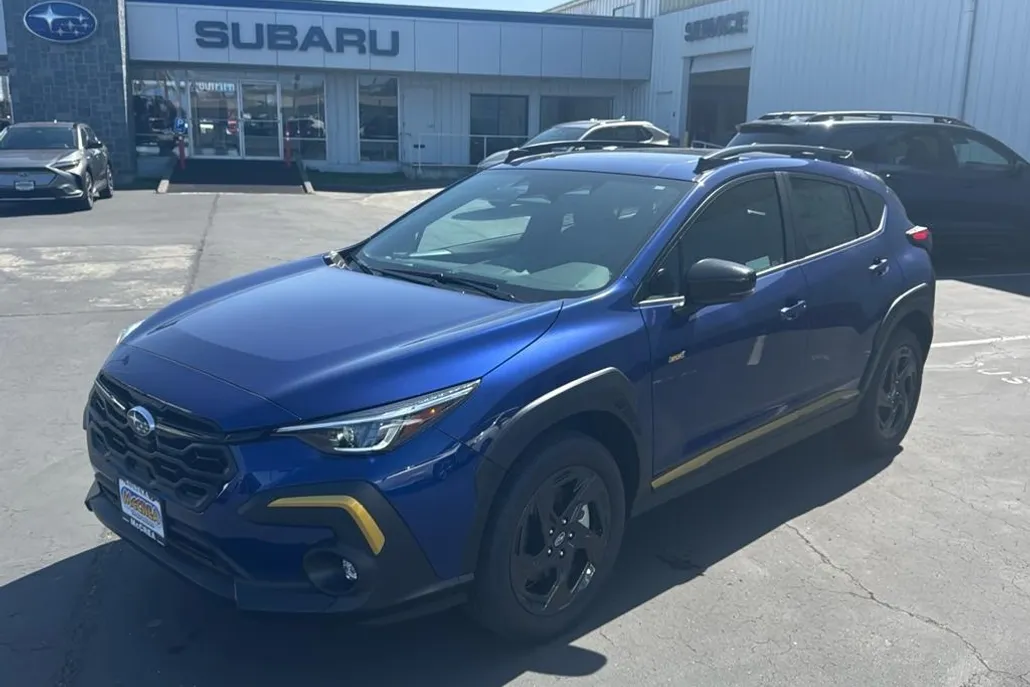 2025 Subaru Crosstrek Sport photo 1