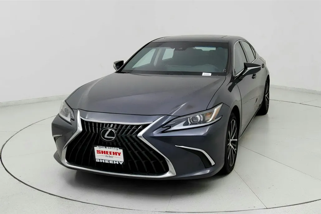2022 Lexus ES 350 photo 1