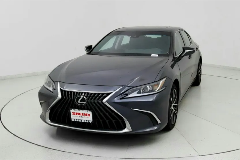 2022 Lexus ES 350 photo 1