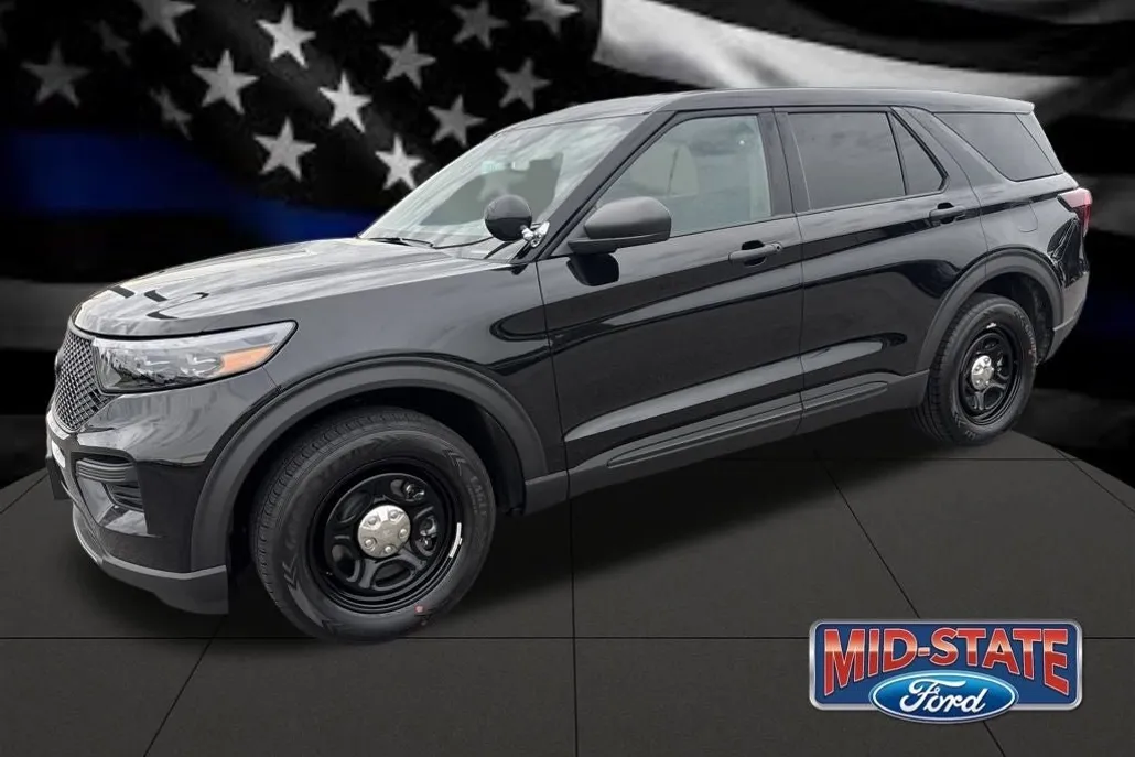 2025 Ford Explorer photo 1