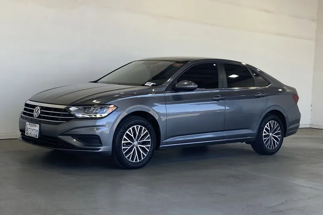 2020 Volkswagen Jetta SE photo 1