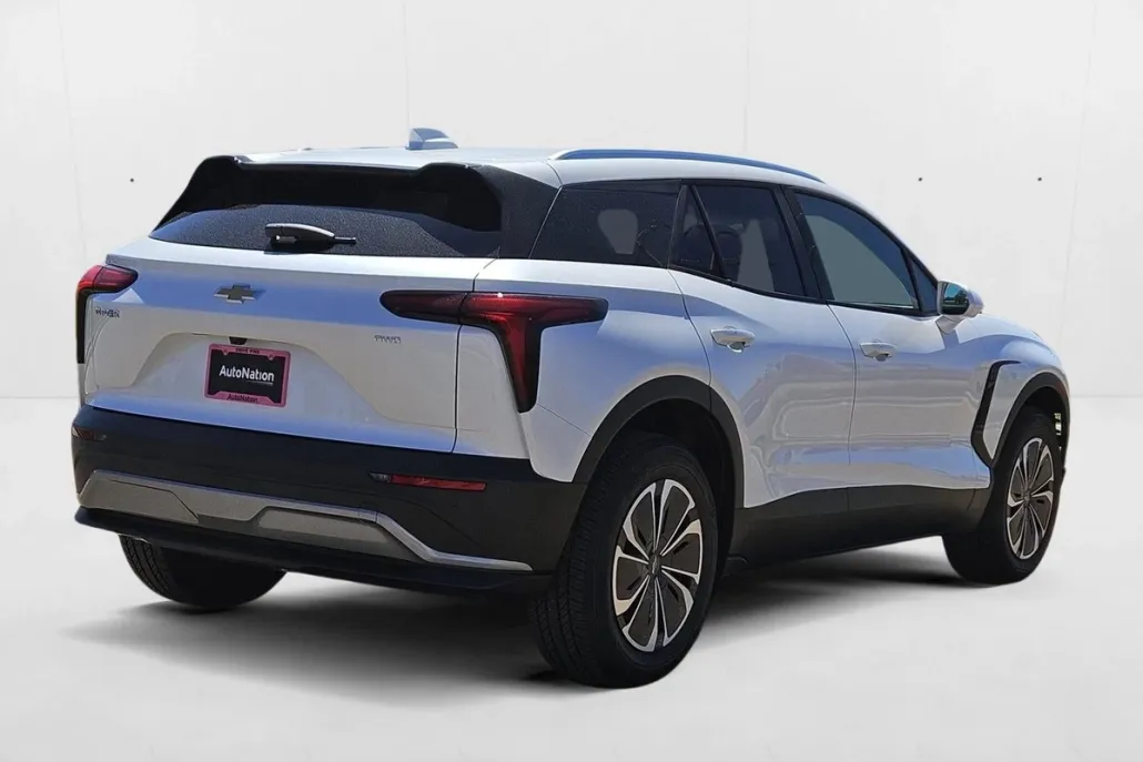 2024 Chevrolet Blazer EV photo 1