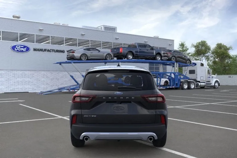 2026 Ford Escape Active photo 1