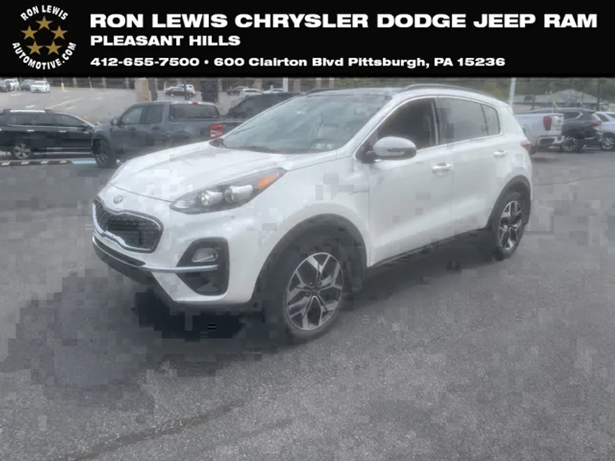 2022 Kia Sportage EX photo 1