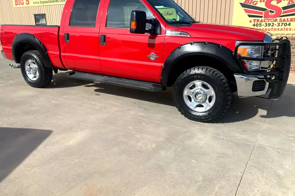 2012 Ford F-250 XLT photo 1