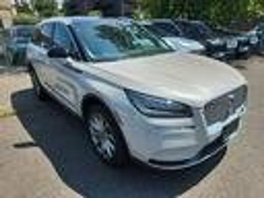2021 Lincoln Corsair Standard photo 1