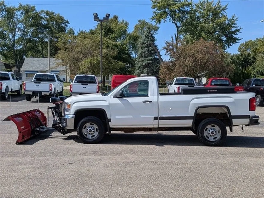 2015 Gmc Sierra Base photo 1