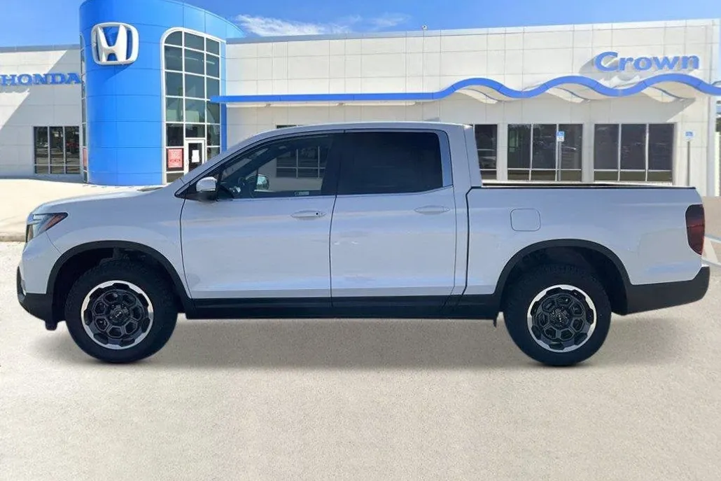 2025 Honda Ridgeline RTL photo 1