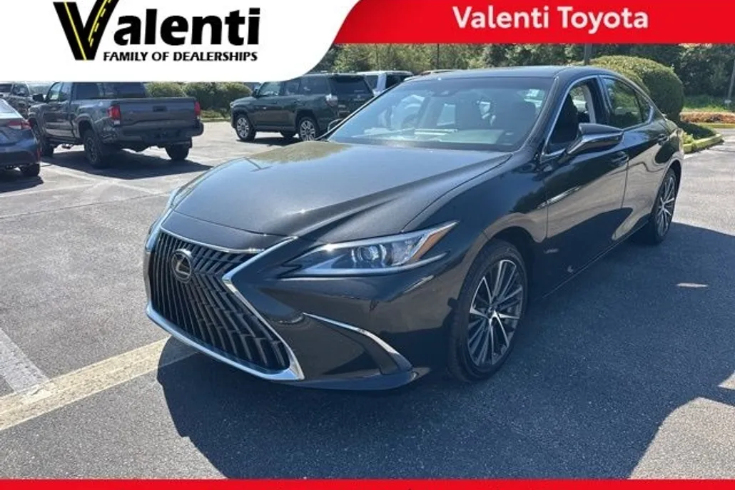 2024 Lexus ES 300h Premium photo 1