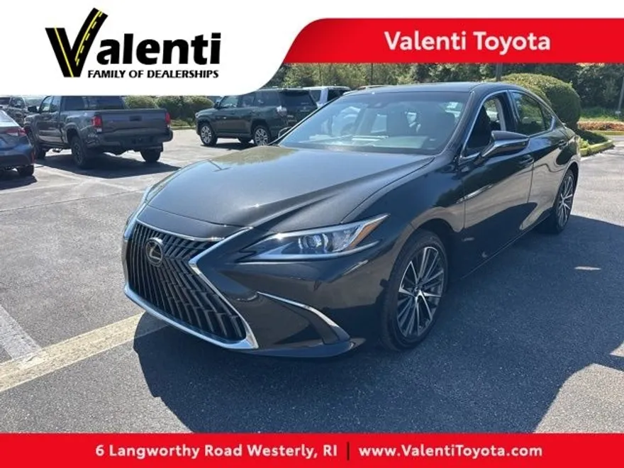 2024 Lexus ES 300h Premium photo 1