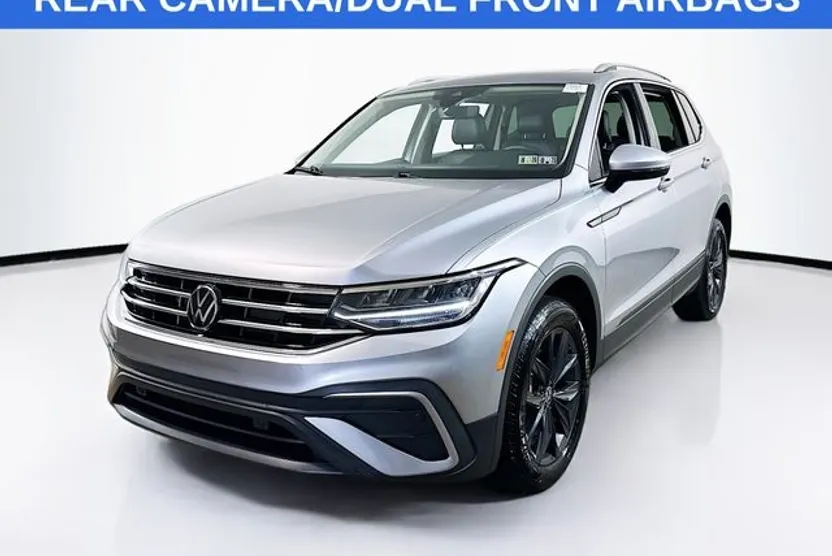 2024 Volkswagen Tiguan SE photo 1