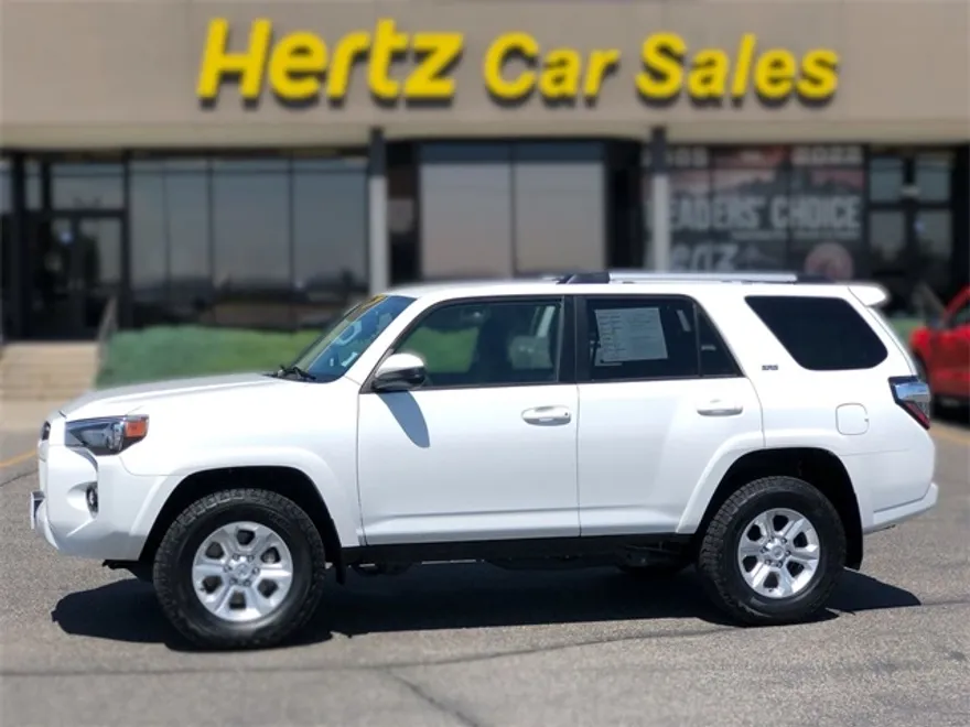 2024 Toyota 4Runner SR5 photo 1