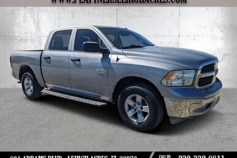 2022 Ram 1500 Classic Tradesman photo 1