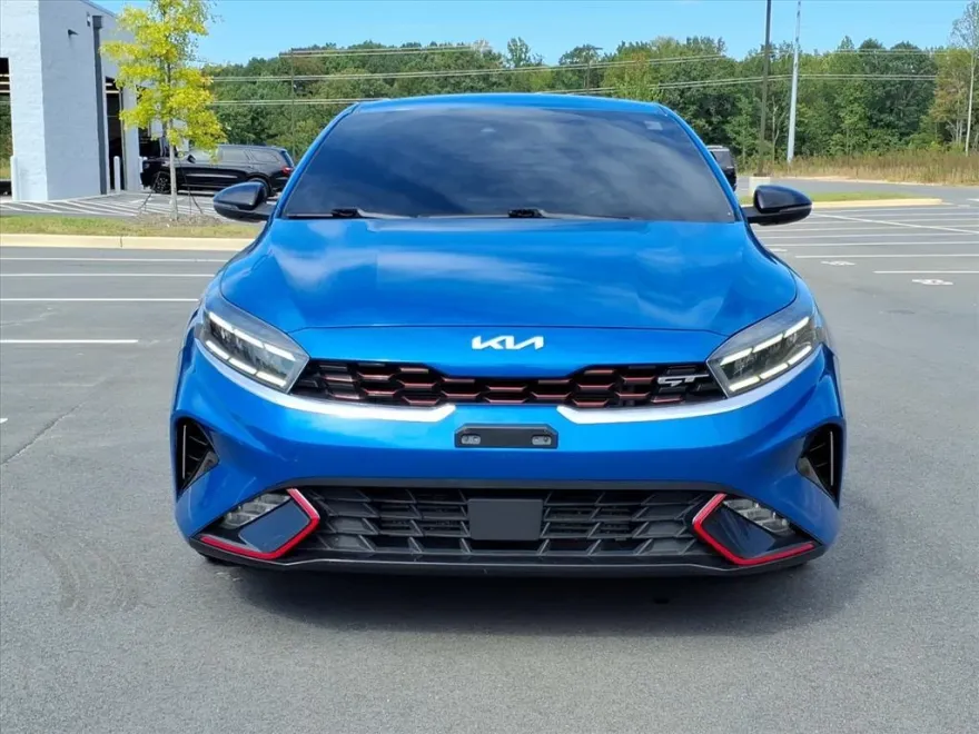 2022 Kia Forte GT photo 1