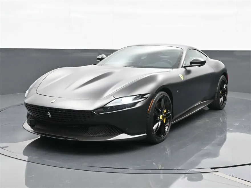 2021 Ferrari Roma Base photo 1