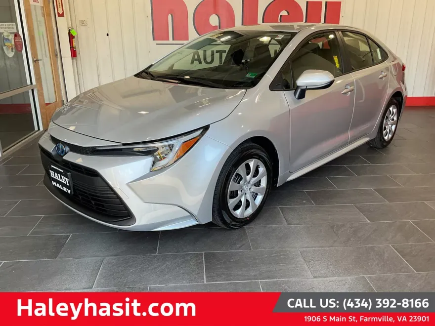 2025 Toyota Corolla Hybrid LE photo 1