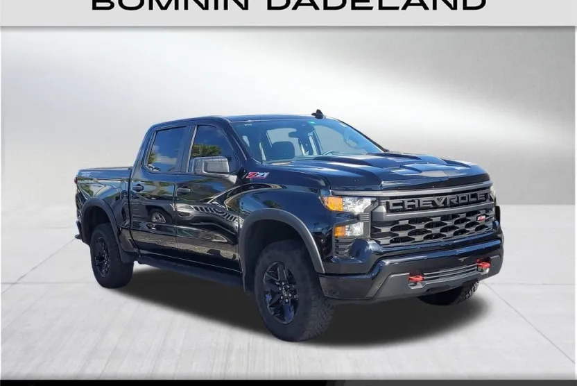 2023 Chevrolet Silverado 1500 Custom Trail Boss photo 1