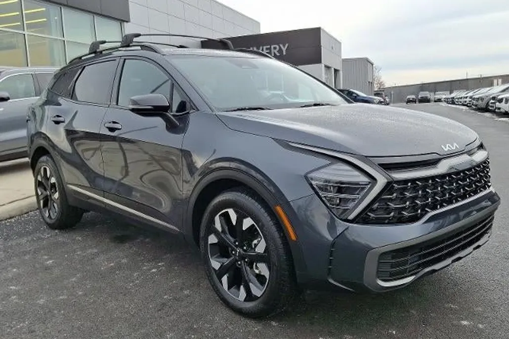 2024 Kia Sportage X-Line photo 1