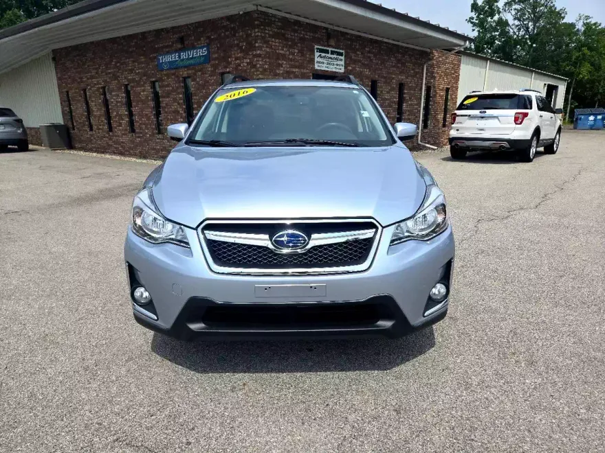 2016 Subaru Crosstrek 2.0i Premium photo 1