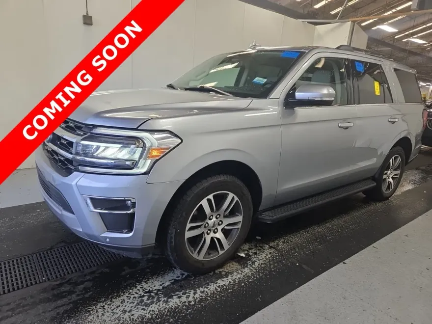 2024 Ford Expedition Limited photo 1