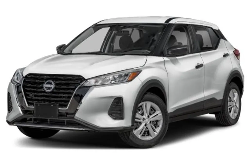 2025 Nissan Kicks Play S photo 1