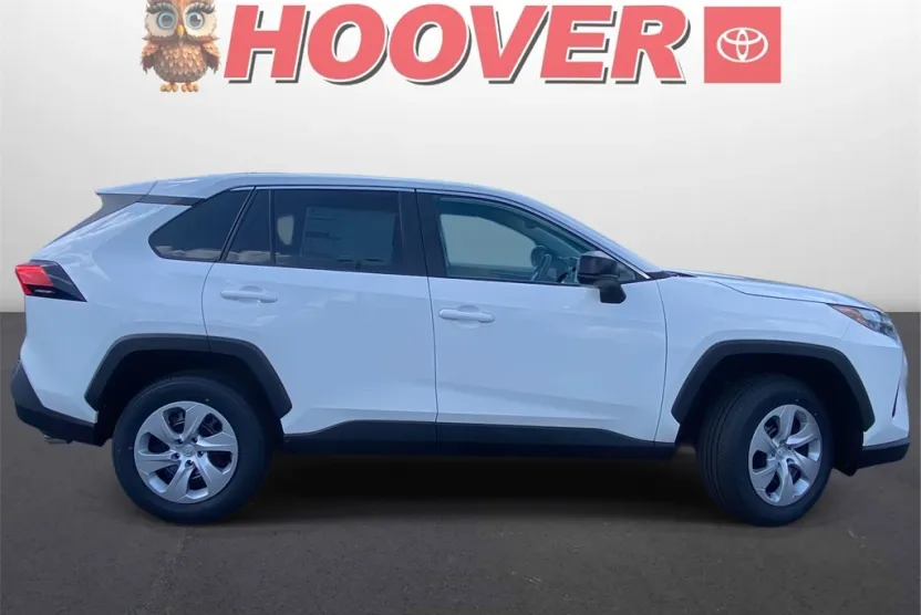 2025 Toyota RAV4 LE photo 1