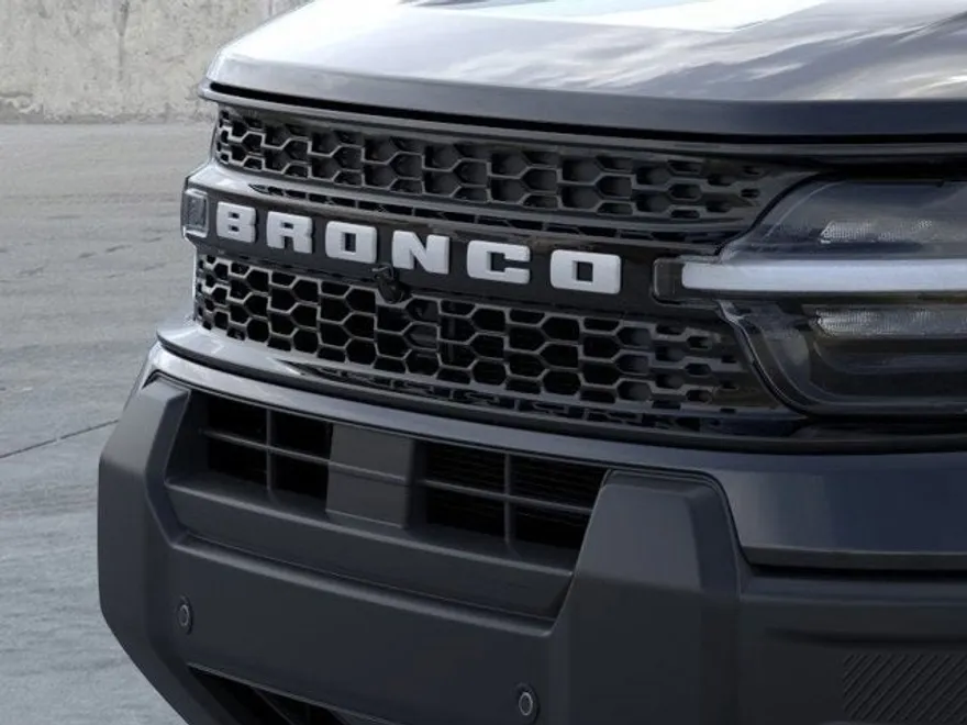 2025 Ford Bronco Sport Outer Banks photo 17