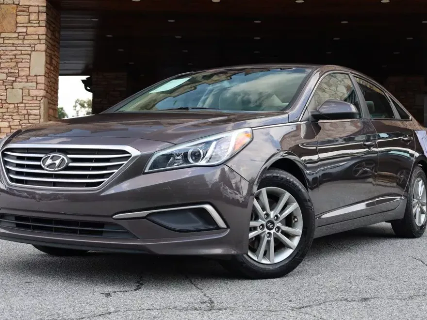 2017 Hyundai Sonata SE Eco photo 1