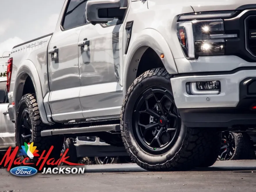 2024 Ford F-150 Lariat photo 1