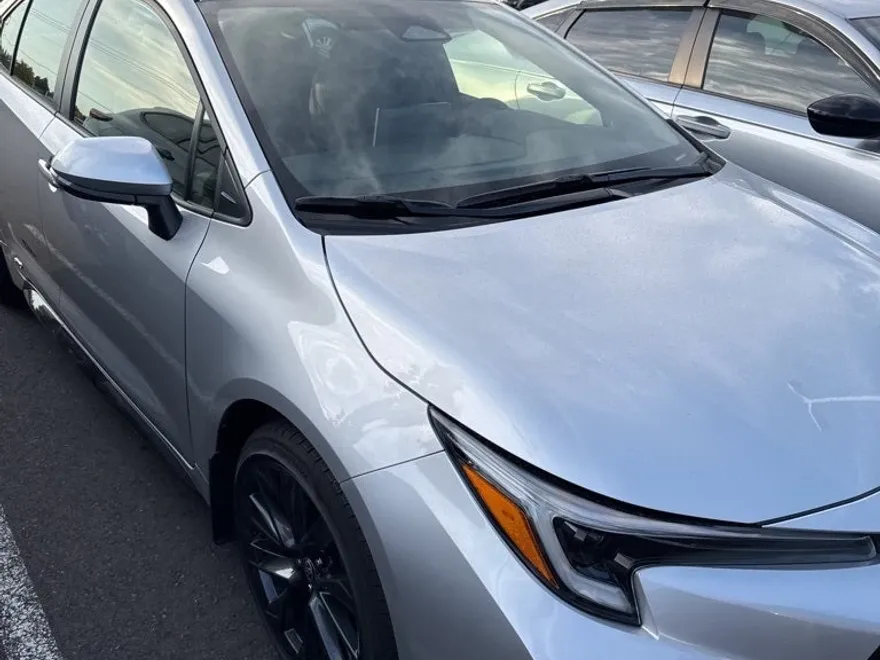 2025 Toyota Corolla Hybrid SE photo 1