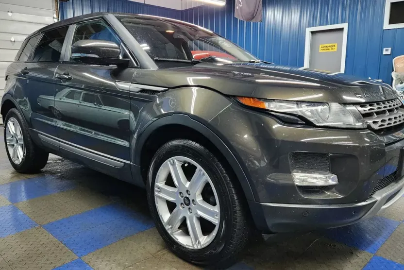 2013 Land Rover Range Rover Evoque Pure Premium photo 1