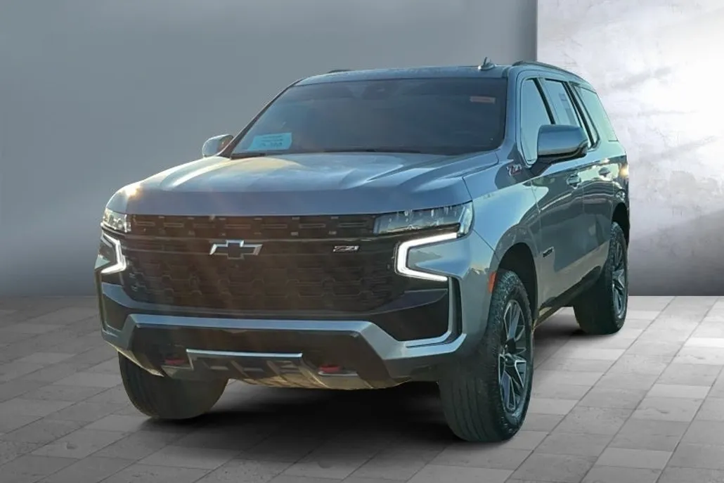 2023 Chevrolet Tahoe Z71 photo 1