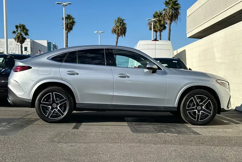 2026 Mercedes Benz GLC 300 Coupe 4MATIC photo 1