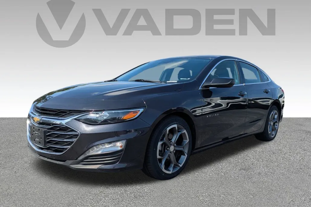 2023 Chevrolet Malibu 1LT photo 1