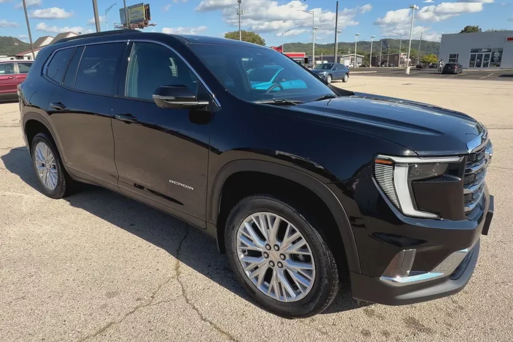 2026 Gmc Acadia Elevation photo 1