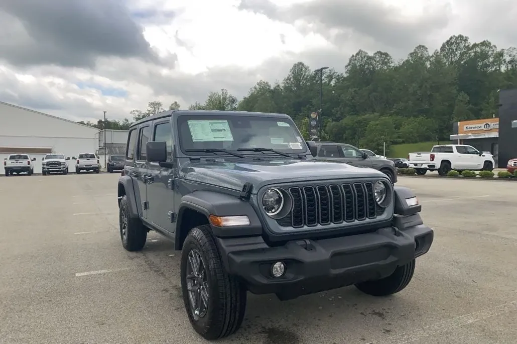 2025 Jeep Wrangler Sport S photo 1