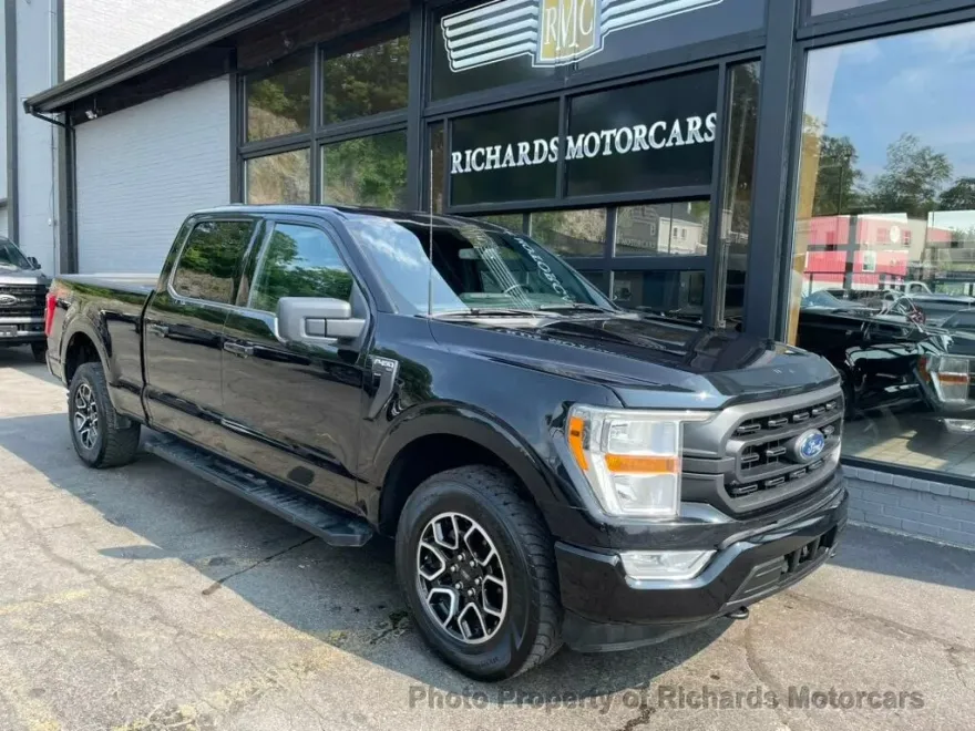 2022 Ford F-150 XLT photo 1