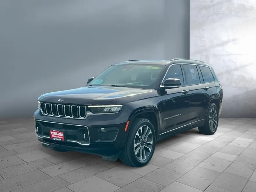2022 Jeep Grand Cherokee Overland photo 1
