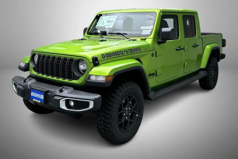 2025 Jeep Gladiator Sport photo 1