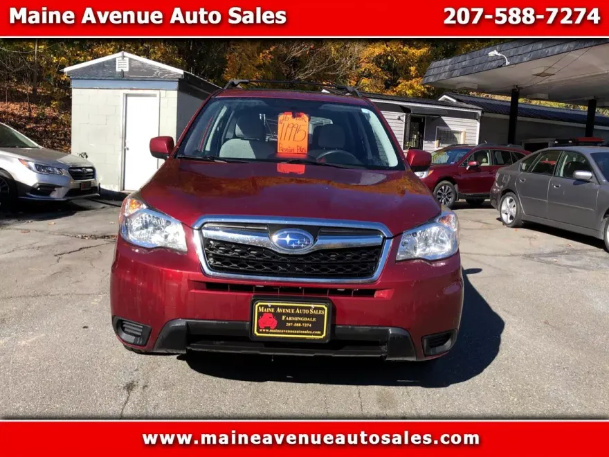 2016 Subaru Forester 2.5i Premium photo 1