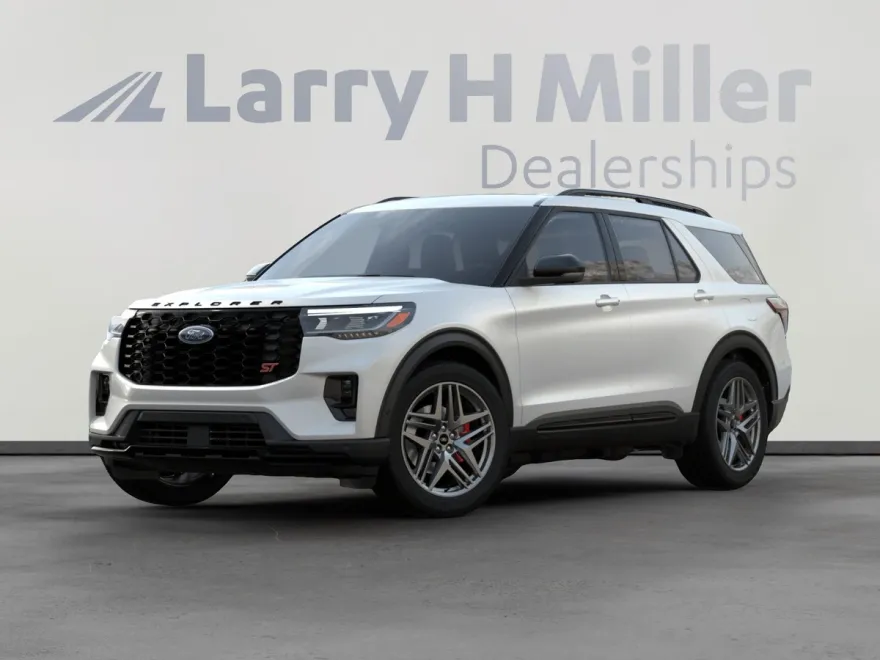 2025 Ford Explorer ST photo 1