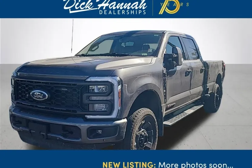 2023 Ford F-350 photo 1