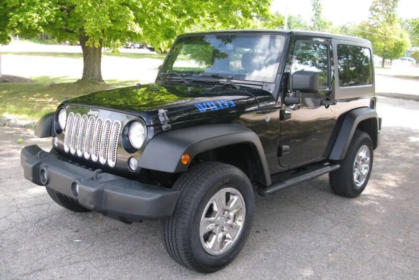 2017 Jeep Wrangler Willys Wheeler W photo 1