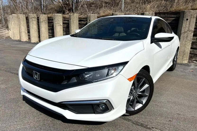 2019 Honda Civic EX photo 1