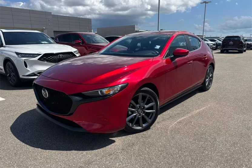 2025 Mazda Mazda3 2.5 s Preferred photo 1